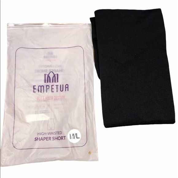 Empetua medium/large black high rise shaper shorts - Picture 7 of 12
